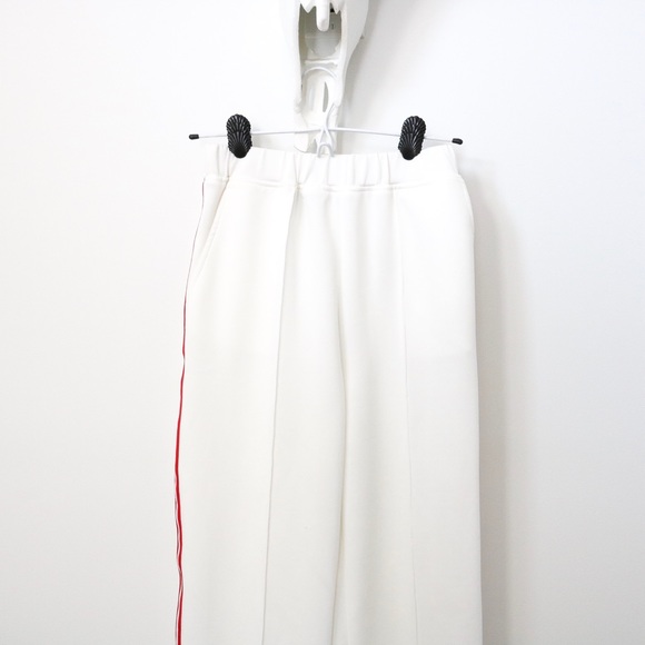 Woven Sports Stripe Pintuck Pants - Picture 5 of 6